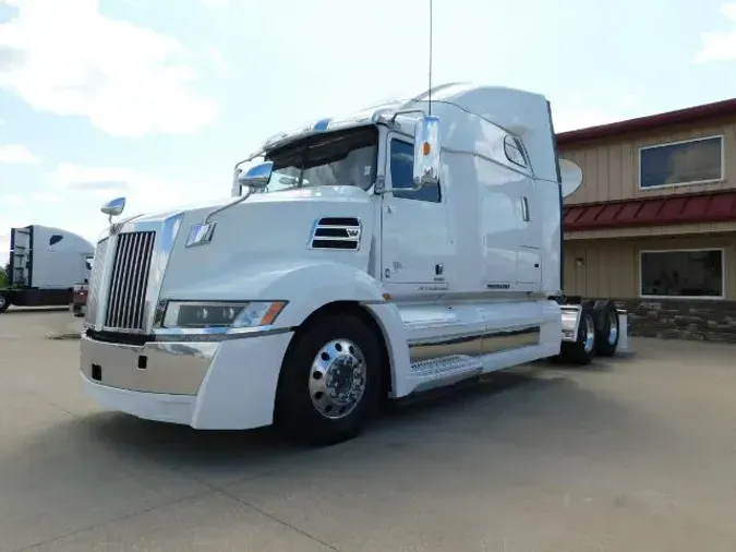 2020 Western Star Trucks 5700