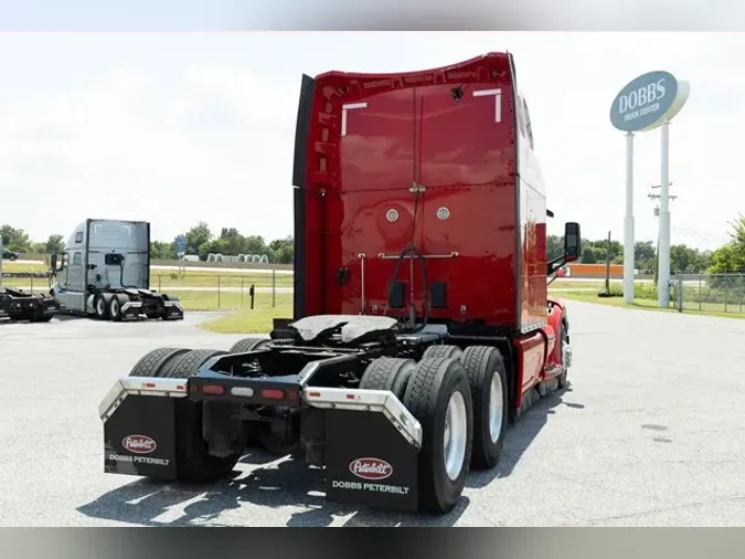 2021 PETERBILT 579