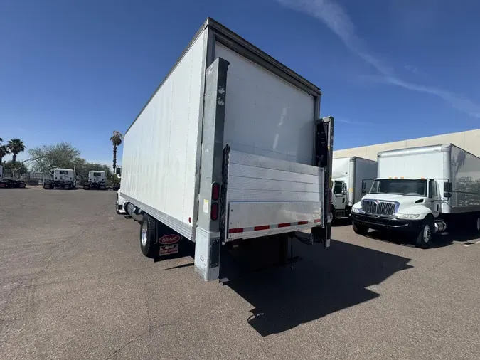 2019 Peterbilt 337