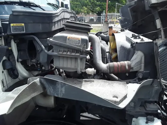 2018 NAVISTAR INTERNATIONAL 4300LP (4X2)