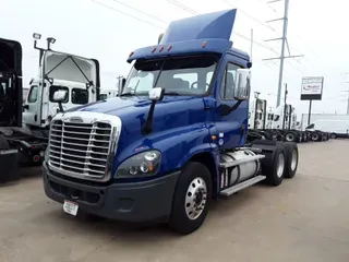 2018 FREIGHTLINER/MERCEDES CASCADIA 125