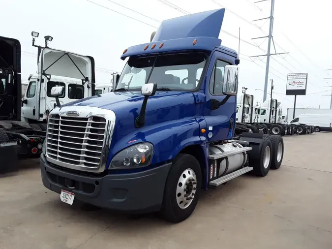 2018 FREIGHTLINER/MERCEDES CASCADIA 1252d7effc4248c943484f079aaeca6366d