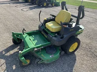 2005 John Deere 737