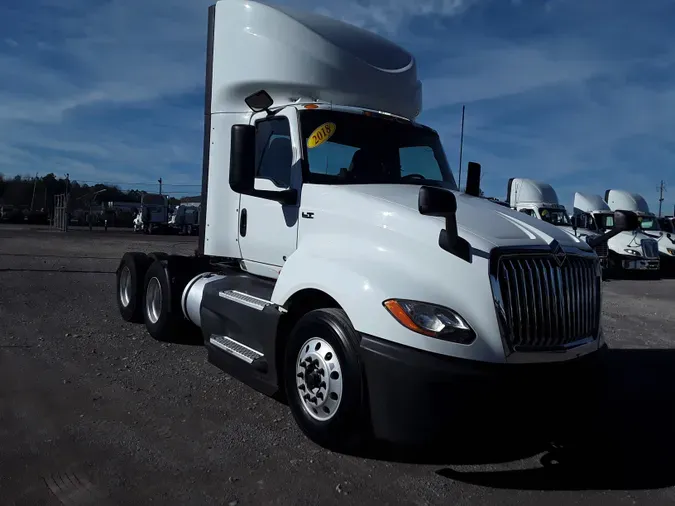 2018 NAVISTAR INTERNATIONAL LT625 DAYCAB T/A