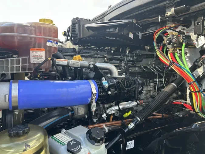 2023 Freightliner Cascadia