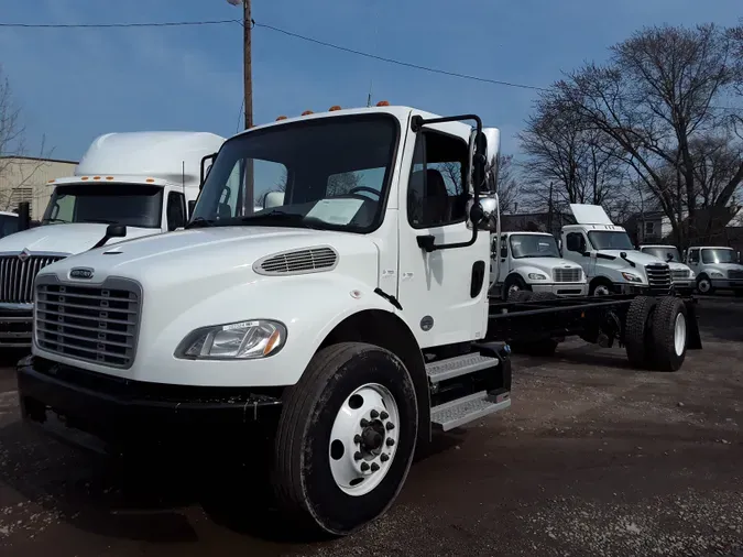 2018 FREIGHTLINER/MERCEDES M2 1062d847b5e9bb4c006190bdd7e8b01851d