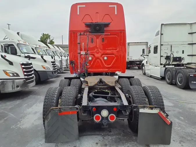 2019 FREIGHTLINER NEW CASCADIA PX12664