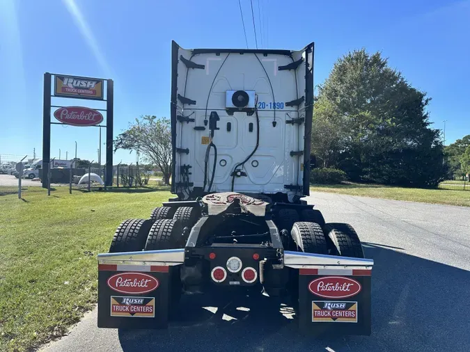 2020 Freightliner Cascadia