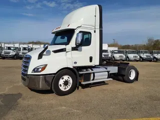 2019 FREIGHTLINER/MERCEDES NEW CASCADIA 116