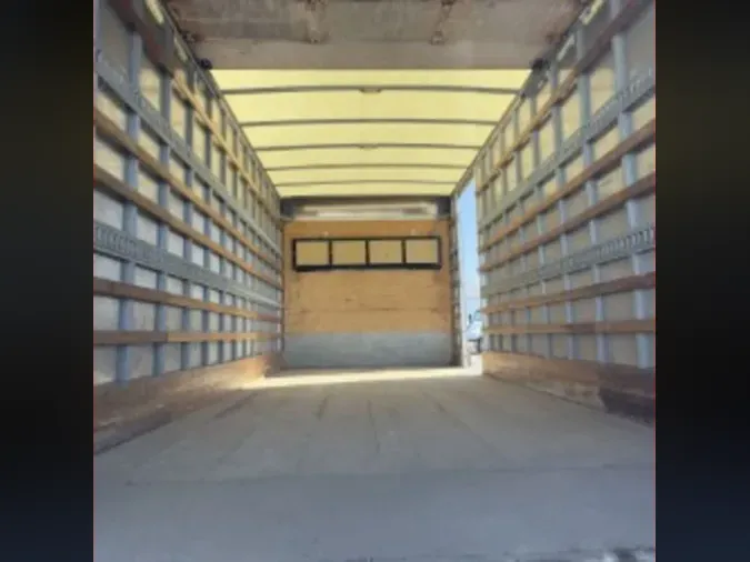 2020 FREIGHTLINER/MERCEDES M2 106