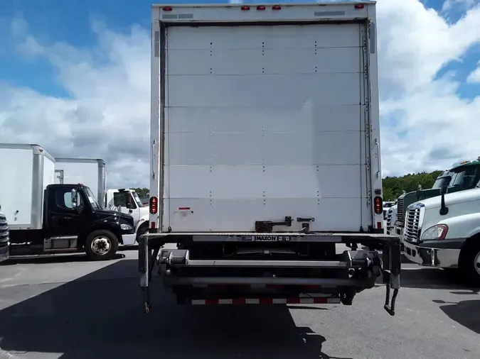 2018 FREIGHTLINER M2 106