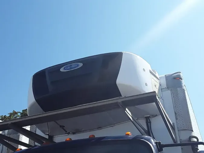 2018 FREIGHTLINER/MERCEDES M2 106