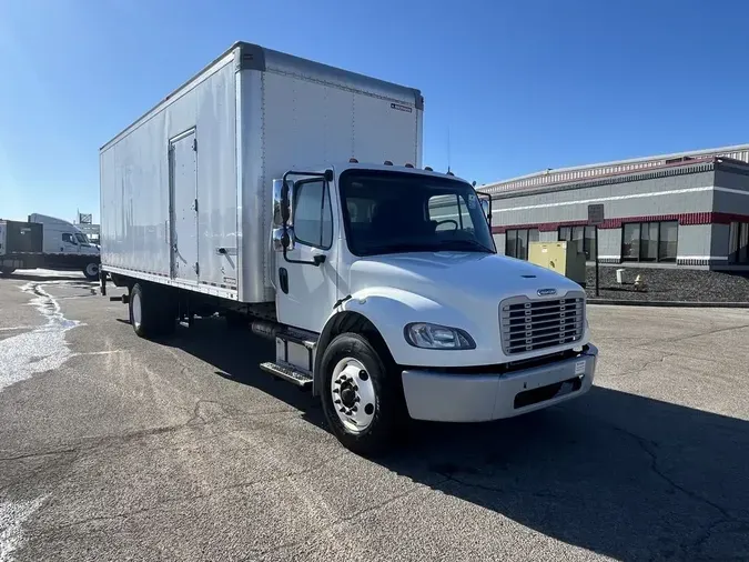 2017 Freightliner M2 106