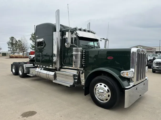 2024 Peterbilt 389