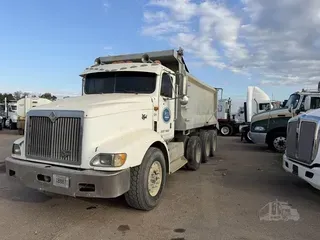 2000 INTERNATIONAL 9200