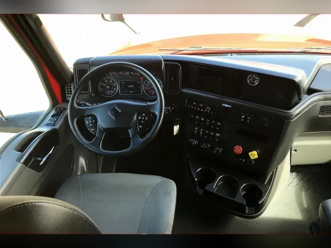 2023 INT LT625 6X42d9c11cce924f5e58e6f081ffe19367d