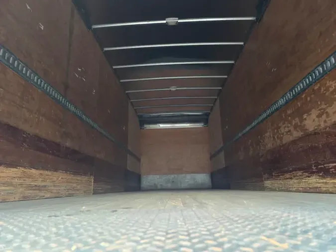 2019 FREIGHTLINER/MERCEDES M2 106