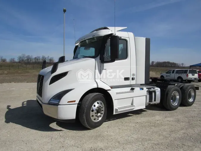 2025 VOLVO VNR64T3002da602cc525c9c225708aedc64ced112