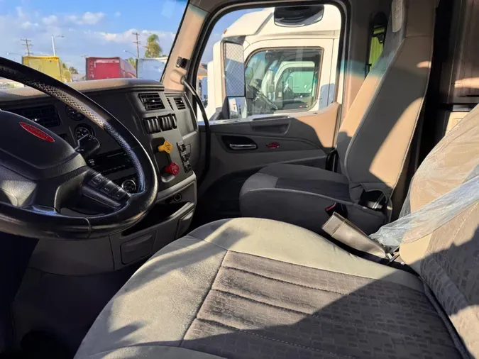 2019 Peterbilt 579