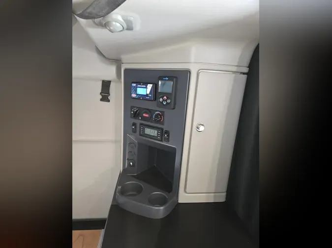 2024 Peterbilt 579