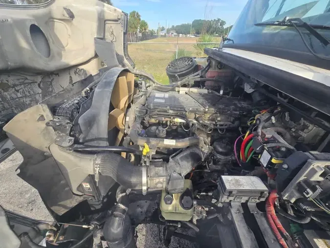 2016 FREIGHTLINER/MERCEDES 114SD