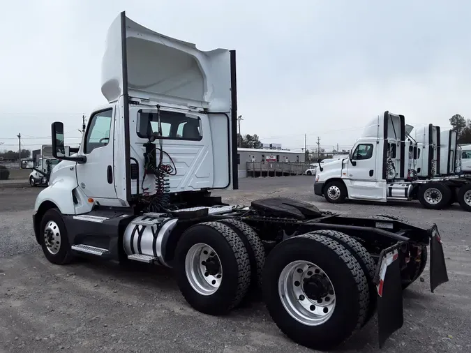 2018 NAVISTAR INTERNATIONAL LT625 DAYCAB T/A