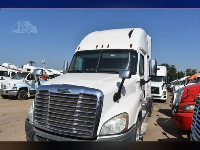 2013 FREIGHTLINER CASCADIA 125