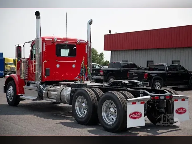 2026 PETERBILT 589
