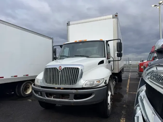 2019 NAVISTAR INTERNATIONAL 4300