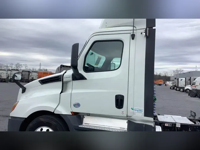 2020 Freightliner Cascadia 1262db171c4f0d0aff0805fdf910c16bd62