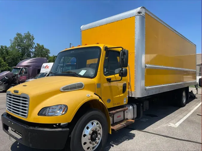 2019 Freightliner Business Class M2 106