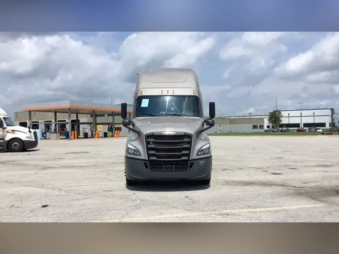 2025 Freightliner Cascadia 1262db668ef8611f2e9f17209f70430f9b6