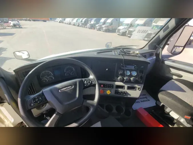 2019 Freightliner Cascadia 1262db85375ec027357115cf15623b10656