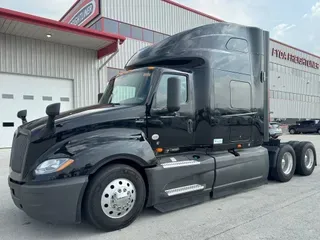 2022 International LT&reg; Series Cummins&reg; X15 73" Skyrise Sleeper