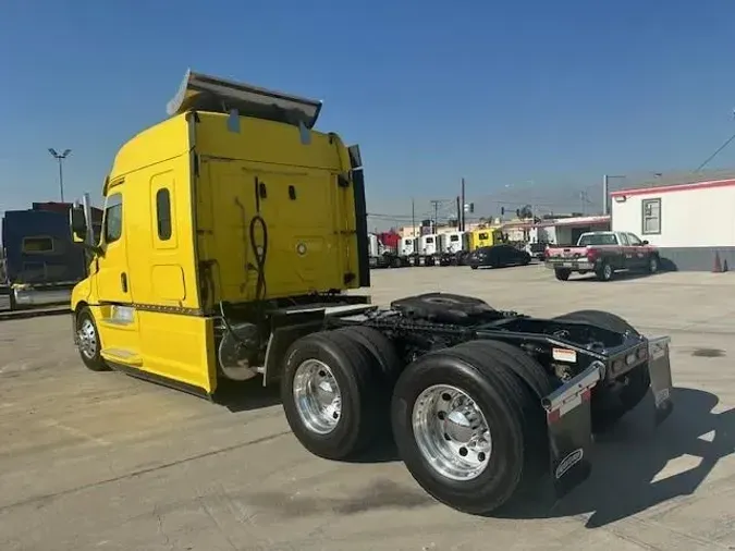 2019 Freightliner Cascadia