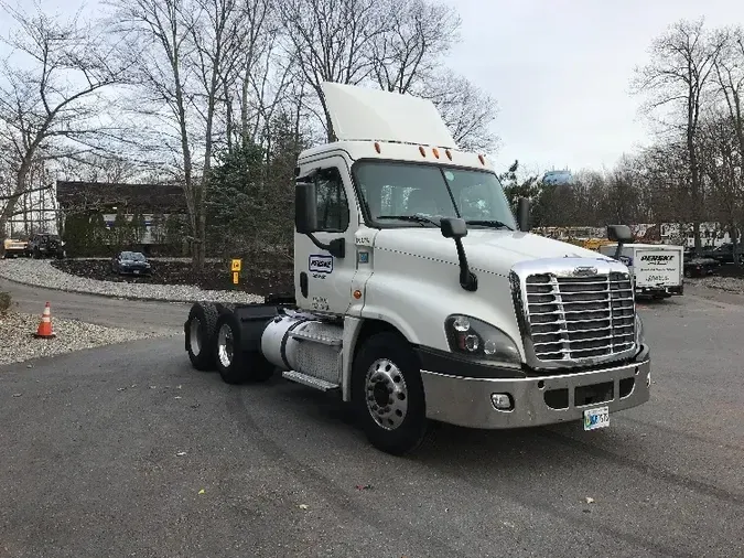 2015 Freightliner X12564ST2dbf1227f39516c3884d5a40a3585194