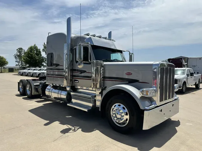 2025 Peterbilt 5892dc445de806c6bae1f10702f6734068c