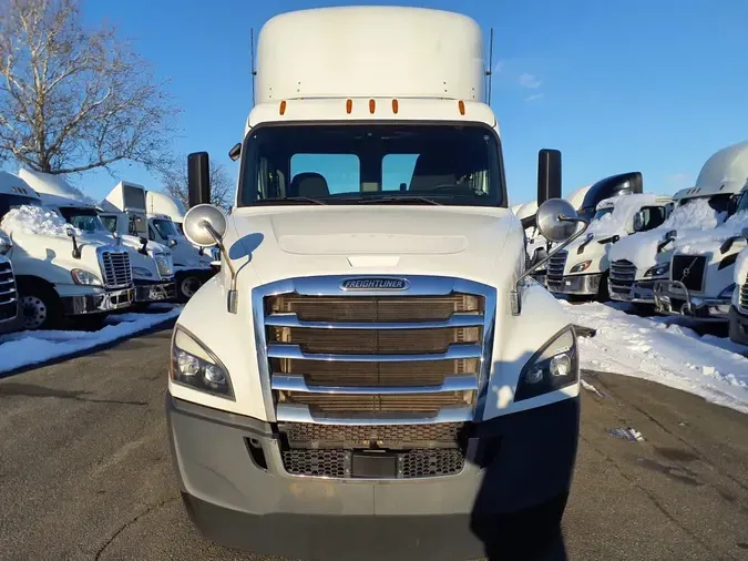 2020 FREIGHTLINER/MERCEDES NEW CASCADIA PX12664