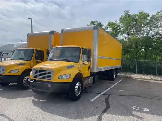 2019 Freightliner Business Class M2 106