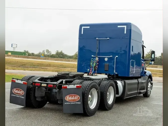 2022 PETERBILT 579