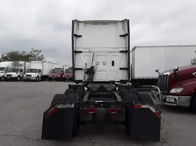 2019 NAVISTAR INTERNATIONAL LT625 SLPR CAB