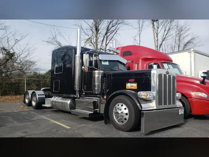 2024 Peterbilt 389