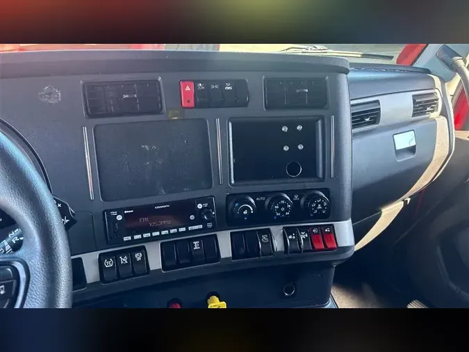 2022 KENWORTH T680
