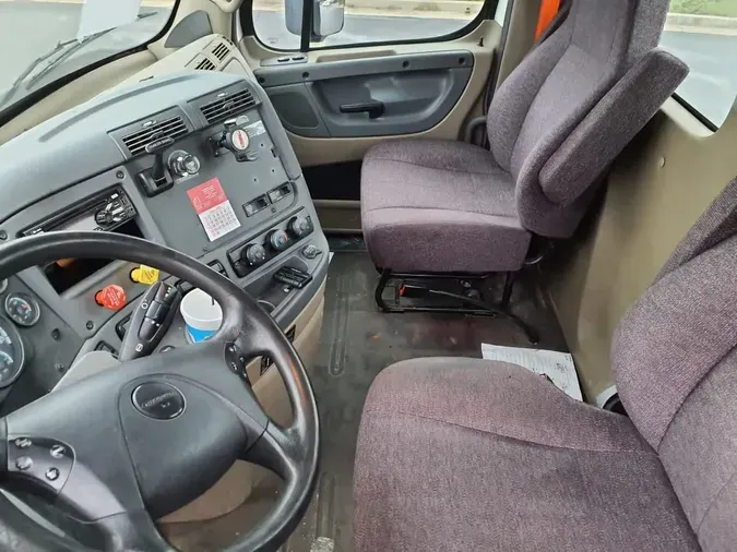 2017 FREIGHTLINER/MERCEDES CASCADIA 125