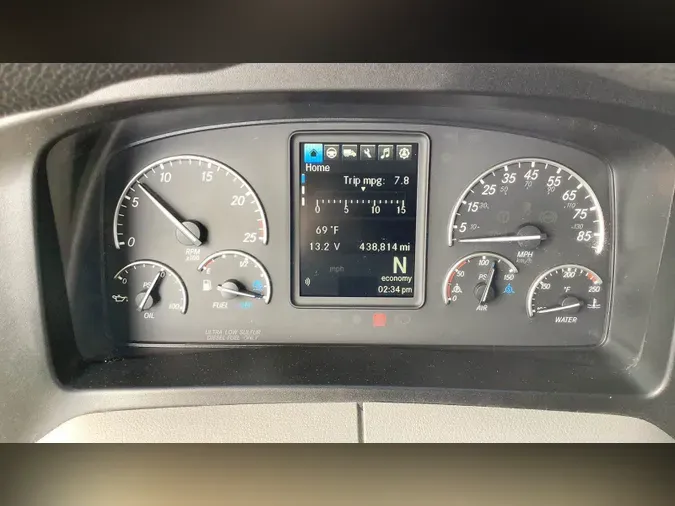 2022 Freightliner Cascadia 126