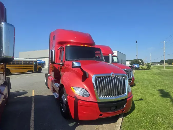 2019 International LT625