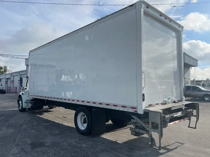 2019 FREIGHTLINER/MERCEDES M2 106