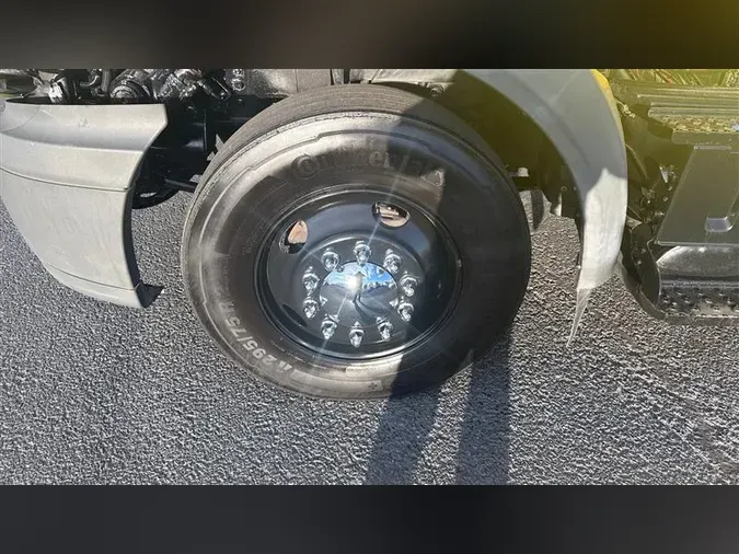 2018 INTERNATIONAL RH613