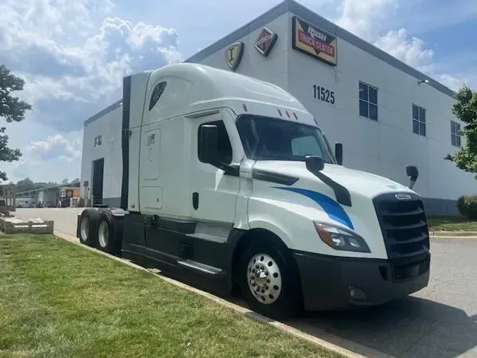 2021 Freightliner Cascadia