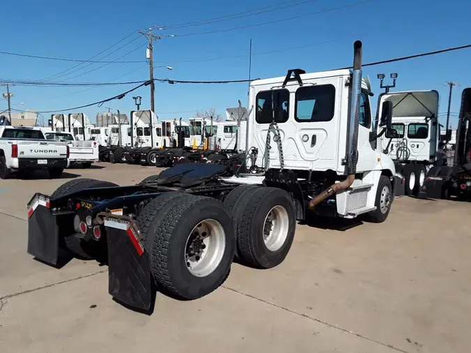 2019 FREIGHTLINER/MERCEDES CASCADIA 125